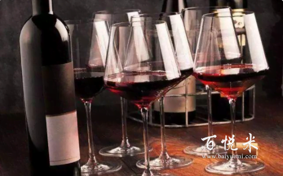 烘焙中的用酒分類有哪些?來了解一下烘焙中酒的作用